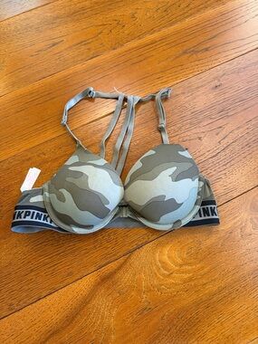 Push-Up Bra